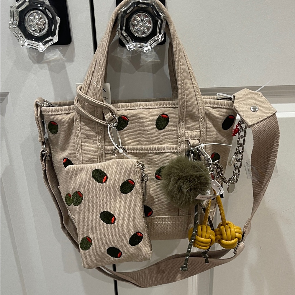 Madden Girl Olive Tote NWT